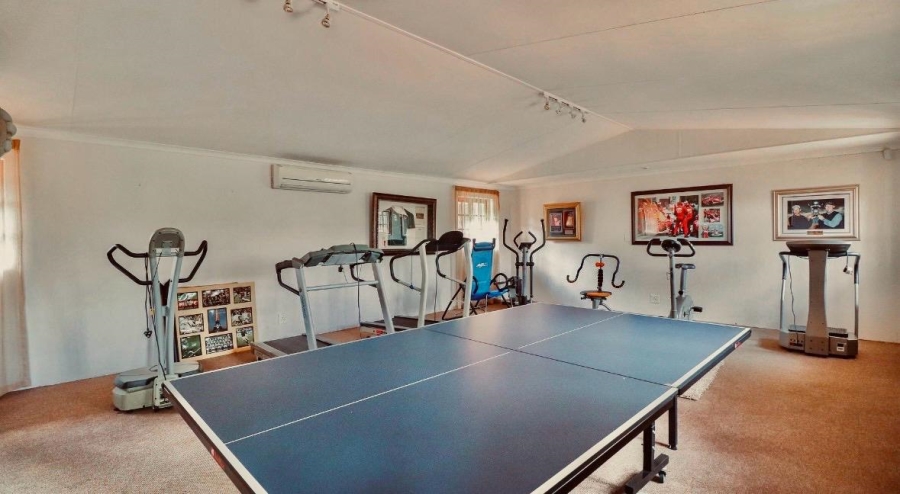 4 Bedroom Property for Sale in Wilkoppies North West